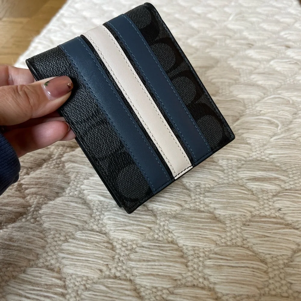 NWOT COACH Slim Billfold Wallet With Varsity Stripe 3004